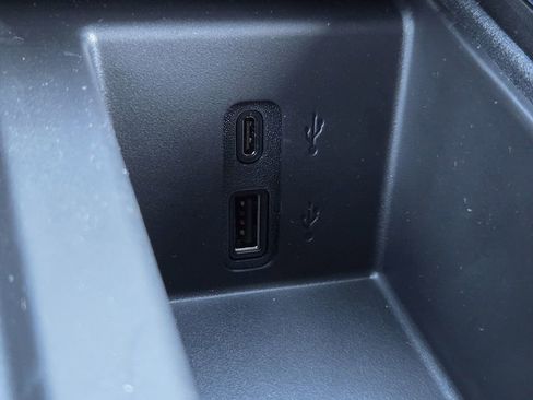 New 2026 GMC Acadia Denali w/ Super Cruise Package image 34