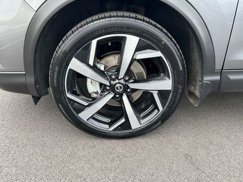 Used 2022 Nissan Rogue Sport SL w/ Premium Package image 12