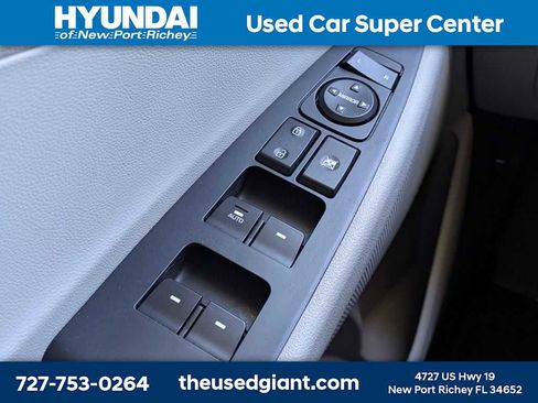 Certified 2021 Hyundai Tucson SEL w/ Cargo Package image 28