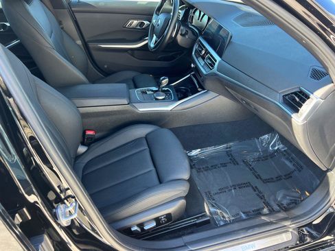 Used 2020 BMW 330i Sedan w/ Convenience Package image 13
