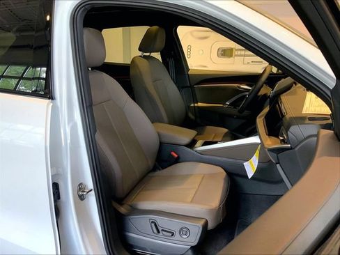 New 2026 Audi Q5 Premium Plus AWD/4WD image 12