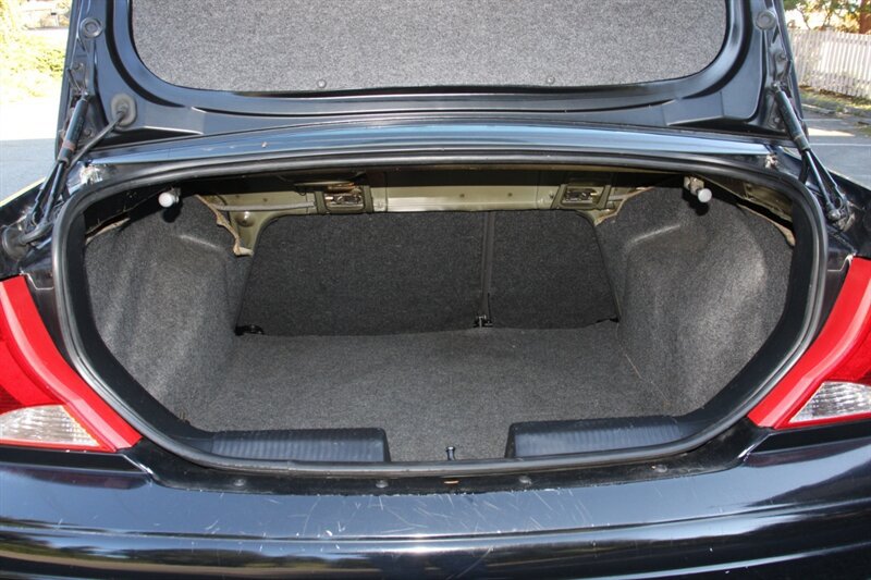 Used 2002 Ford Focus LX FWD image 15