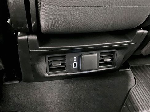 Used 2025 Chevrolet Silverado 2500 LT w/ Convenience Package AWD/4WD image 31