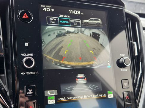 Used 2025 Subaru Forester Touring w/ Popular Package - Touring image 3