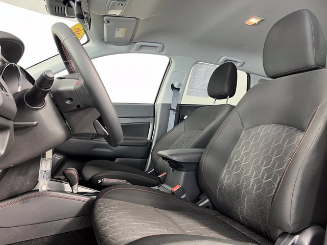 Used 2026 Mitsubishi Outlander Sport LE AWD/4WD image 14