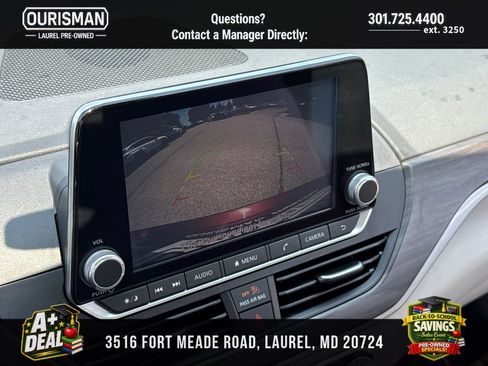 Used 2025 Nissan Altima 2.5 SV FWD image 12