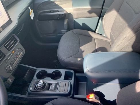 New 2026 Ford Maverick XL FWD image 34