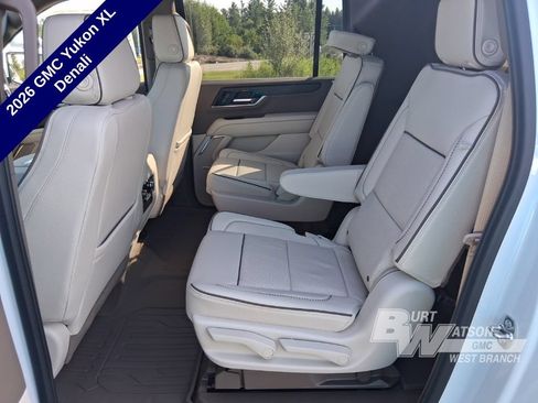 New 2026 GMC Yukon XL Denali w/ LPO, Floor Liner Package AWD/4WD image 19