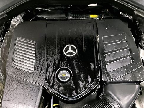 Used 2026 Mercedes-Benz GLC 300 4MATIC image 31
