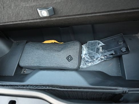 Used 2023 Rivian R1T Adventure image 56