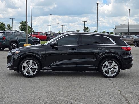 Used 2025 Audi Q5 Prestige AWD/4WD image 3