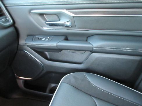 Used 2026 RAM 1500 Laramie w/ Night Edition AWD/4WD image 36
