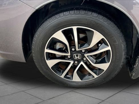 Used 2014 Honda Civic EX image 9