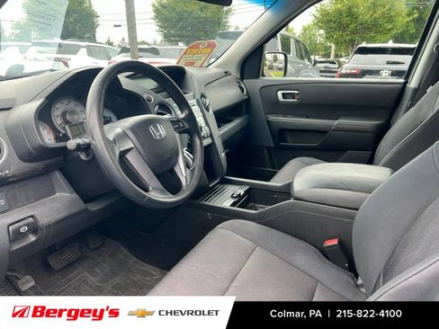 Used 2011 Honda Pilot LX image 10