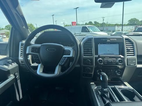 Used 2016 Ford F150 Lariat w/ Equipment Group 502A Luxury RWD image 24