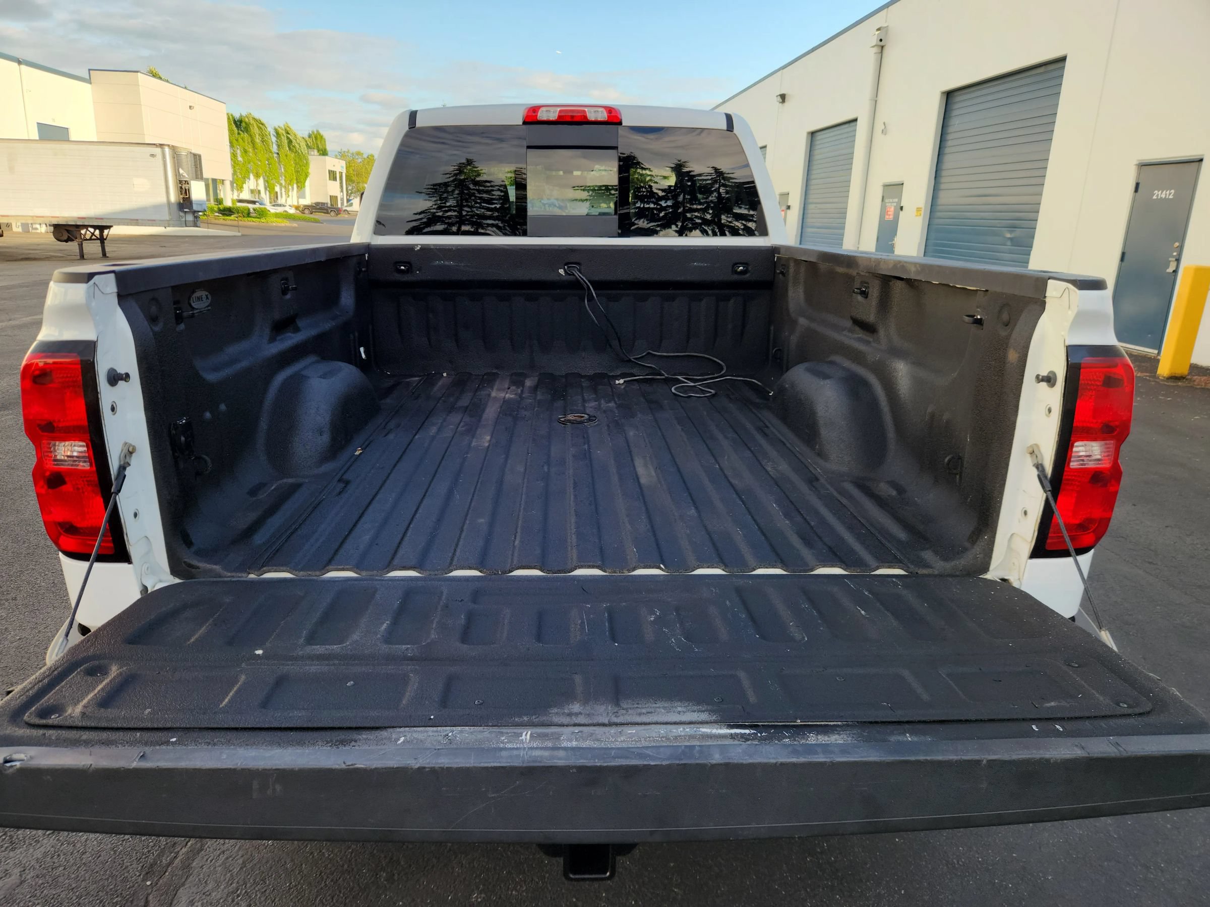 Used 2016 Chevrolet Silverado 2500 LTZ AWD/4WD image 21