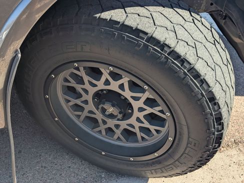 Used 2018 Ford F150 XLT w/ Equipment Group 302A Luxury image 5