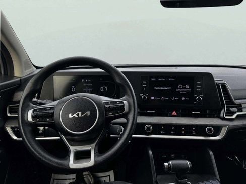 Used 2023 Kia Sportage LX image 27