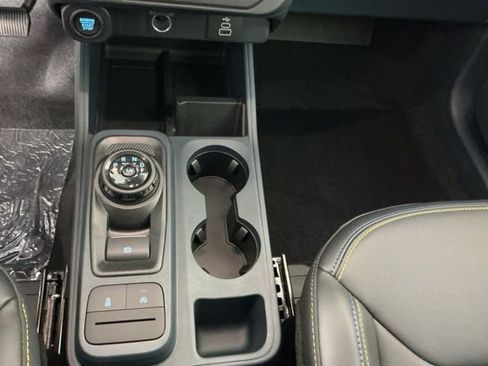 New 2025 Ford Maverick Lobo AWD/4WD image 18