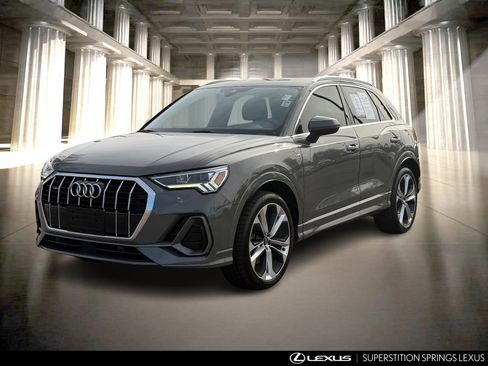 Used 2019 Audi Q3 2.0T Premium Plus w/ Premium Plus Package image 9