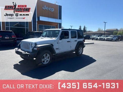 Used 2022 Jeep Wrangler Unlimited Sport AWD/4WD image 1