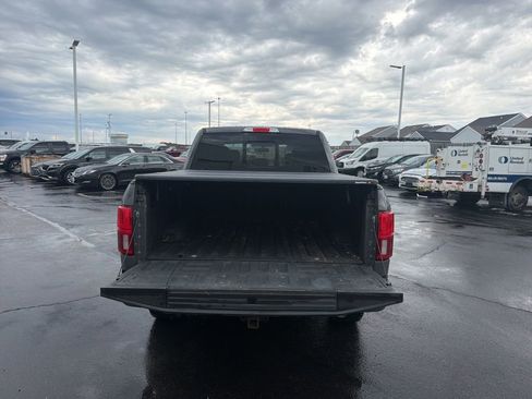 Used 2020 Ford F150 Lariat w/ Equipment Group 502A Luxury AWD/4WD image 42