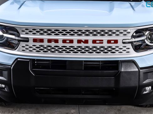 Used 2025 Ford Bronco Sport Heritage w/ Convenience Package AWD/4WD image 9