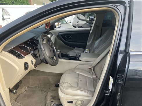 Used 2012 Ford Taurus SEL FWD image 3