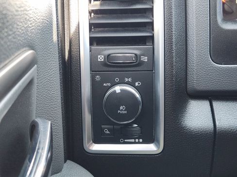 Used 2017 RAM 1500 Big Horn image 21