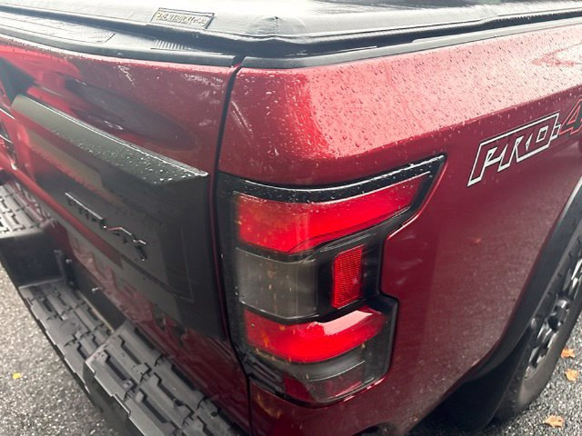 Used 2025 Nissan Frontier PRO-4X w/ Pro Convenience Package AWD/4WD image 13