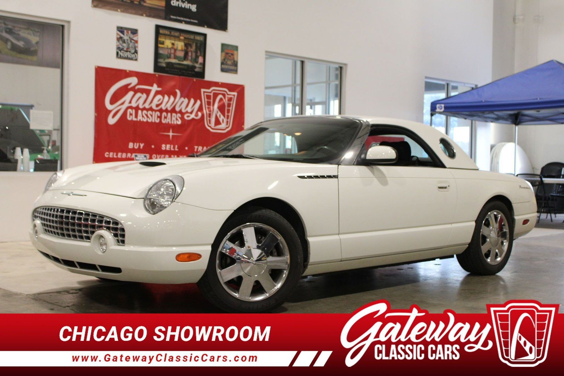 Used 2002 Ford Thunderbird RWD image 1