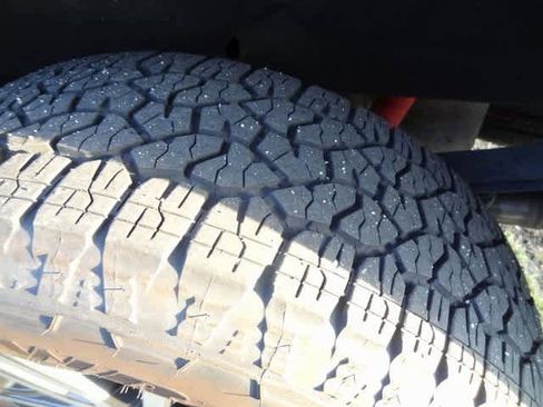 Used 2024 GMC Sierra 1500 AT4 image 24