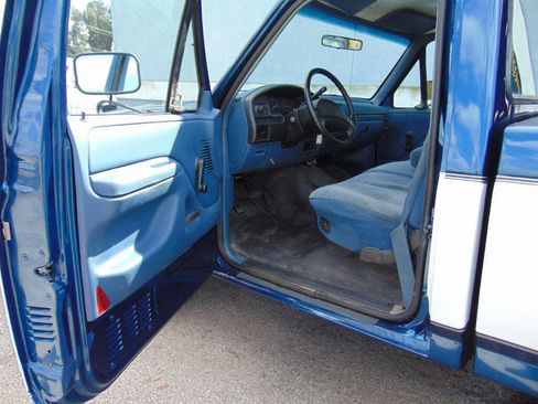 Used 1996 Ford F250 2WD Regular Cab image 21