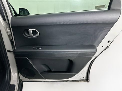 Used 2024 Hyundai Ioniq 5 SE image 29