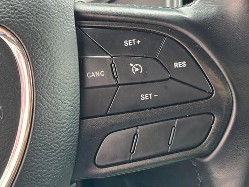 Used 2023 Dodge Charger SXT RWD image 28