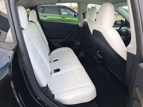 Used 2023 Tesla Model Y Long Range image 16