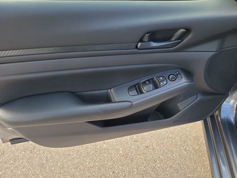 Certified 2025 Nissan Altima 2.5 S image 15