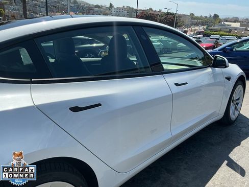 Used 2022 Tesla Model 3 RWD image 85
