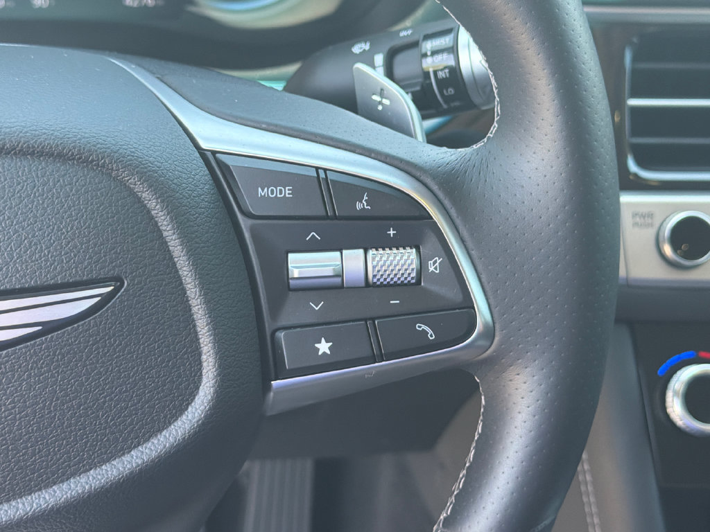 Used 2026 Genesis G70 2.5T RWD image 28