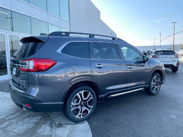 Used 2026 Subaru Ascent Touring AWD/4WD image 5