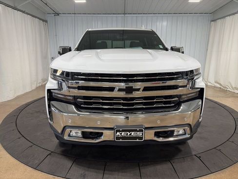 Used 2021 Chevrolet Silverado 1500 LTZ w/ Technology Package AWD/4WD image 12