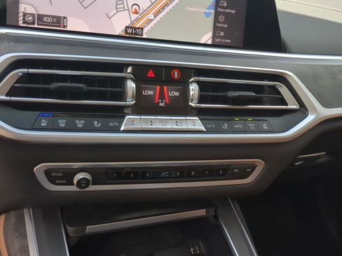 Used 2021 BMW X7 xDrive40i w/ Executive Package AWD/4WD image 18