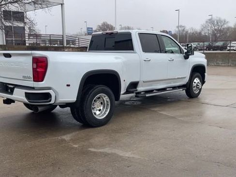 New 2026 Chevrolet Silverado 3500 High Country w/ Technology Package image 8