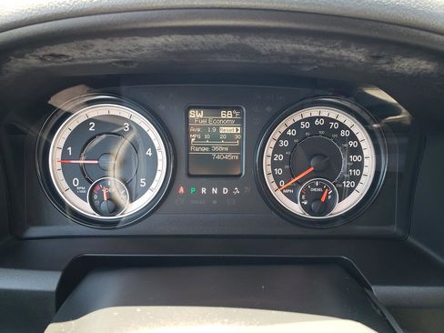 Used 2017 RAM 2500 Tradesman w/ Popular Equipment Group image 15