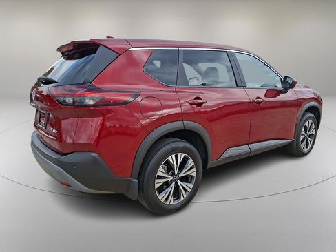 Used 2023 Nissan Rogue SV image 11