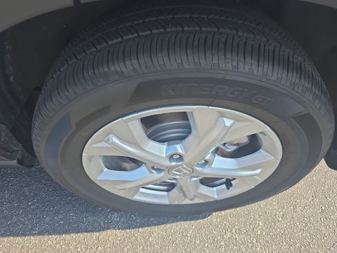 Certified 2025 Honda HR-V LX image 31