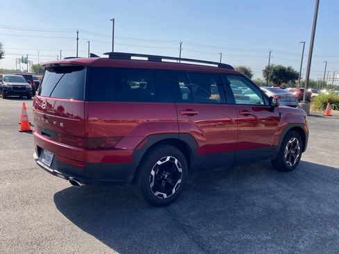 Used 2026 Hyundai Santa Fe SEL FWD image 5