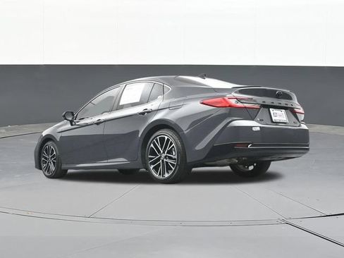 Used 2025 Toyota Camry XLE w/ Premium Package FWD image 43
