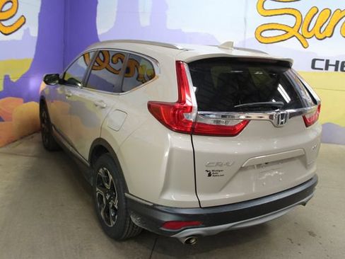 Used 2018 Honda CR-V Touring image 6