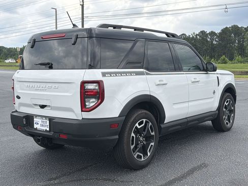 Used 2024 Ford Bronco Sport Outer Banks AWD/4WD image 7